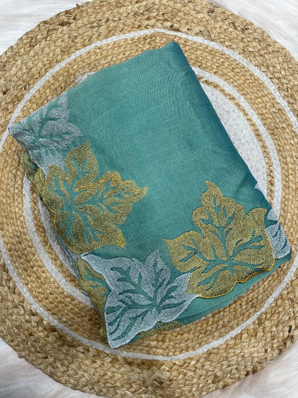 Blooming Vichitra Silk Saree