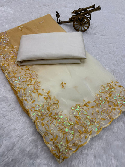 Premium Crunchy Padding Fabric Saree